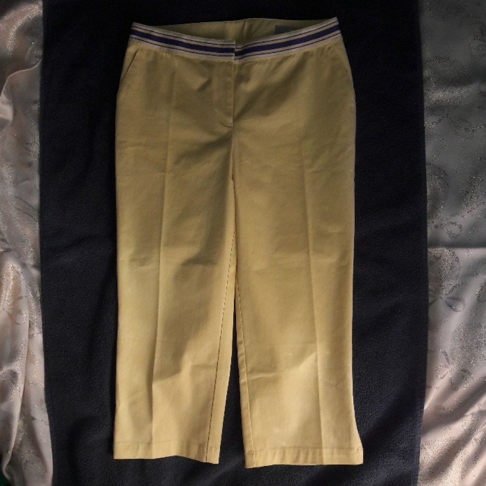 Women's Yellow Capris